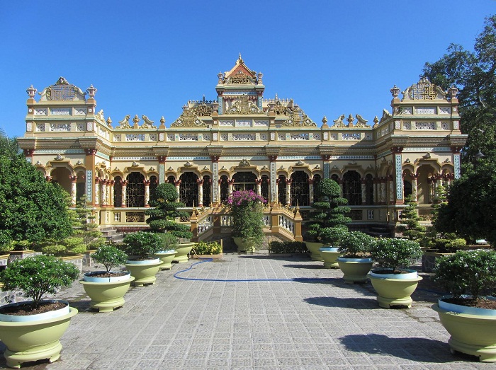 pagode Vinh Trang devant